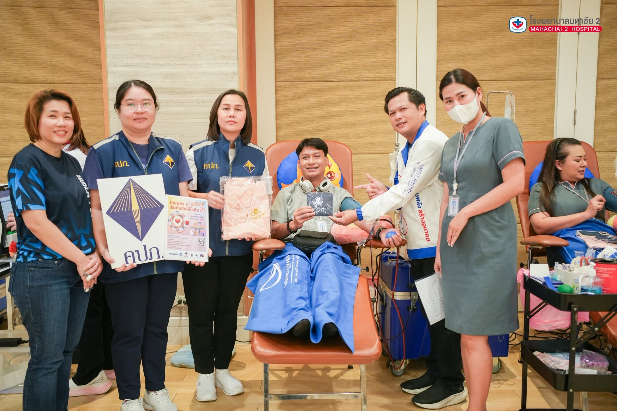 ✨"Give Blood Give Life"✨
คุณพจมาลย์ แซ่เอี๊ยบ ไทยประกันชีวิตสมุทรสาคร รวมพลังมอบโลหิต ต่อชีวิตเพื่อนมนุษย์